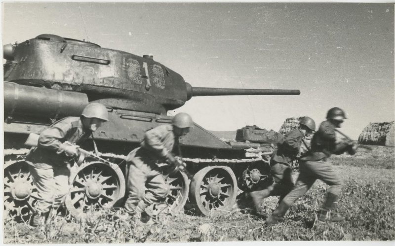 Т 34 из фотографий солдат