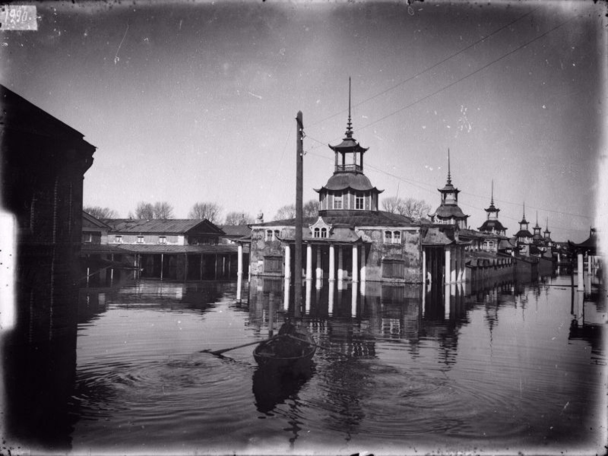 Жизнь в городе «Н-Н» - История России в фотографиях