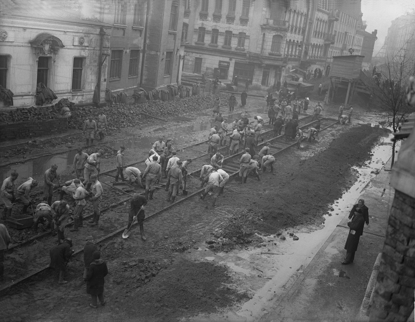 Остоженка/Метростроевская - История России в фотографиях