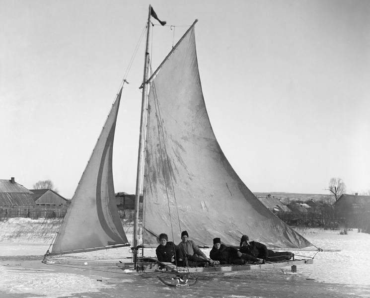 Буер на озере, 1930-е, г. Галич