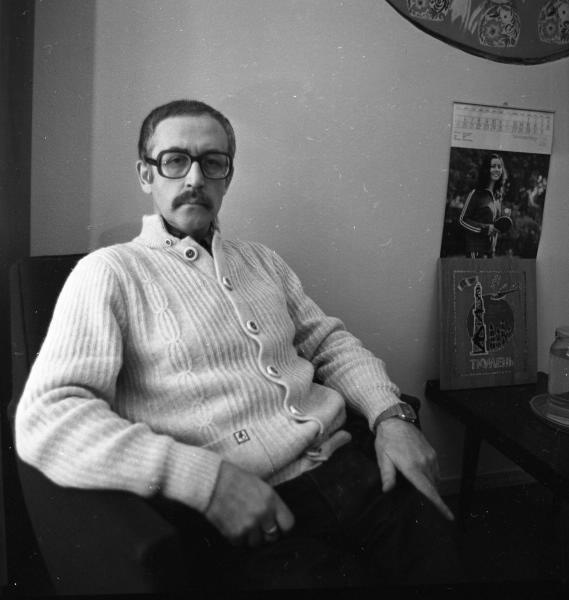 Василий Ливанов, 1983 год, г. Москва. Выставка «Календари» с этой фотографией.