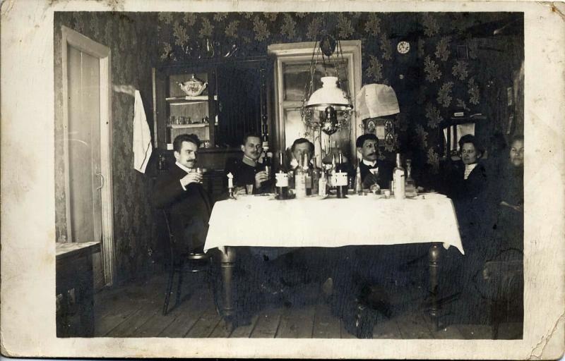 Семейный праздник, 1900-е