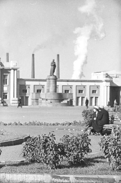Площадь заводоуправления, 1937 год, г. Магнитогорск