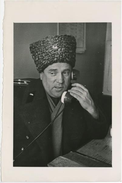 Полковник-танкист у телефона, 1970-е