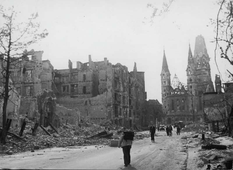 Берлин, 3 мая 1945, Германия., г. Берлин