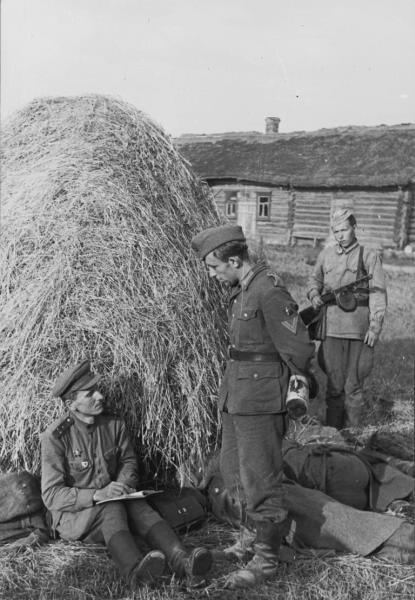 Западный фронт. Допрос пленного немецкого солдата, июль - сентябрь 1943