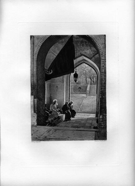 Шахи-Зинде. Вид на портал с первой внутренней площадки, 1901 год, г. Самарканд. Выставка «Туркестанский край» с этой фотографией.