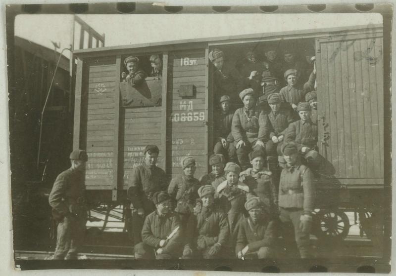 Групповой портрет военных, 1942 - 1943