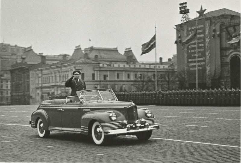 Военный парад на Красной площади, 7 ноября 1957, г. Москва