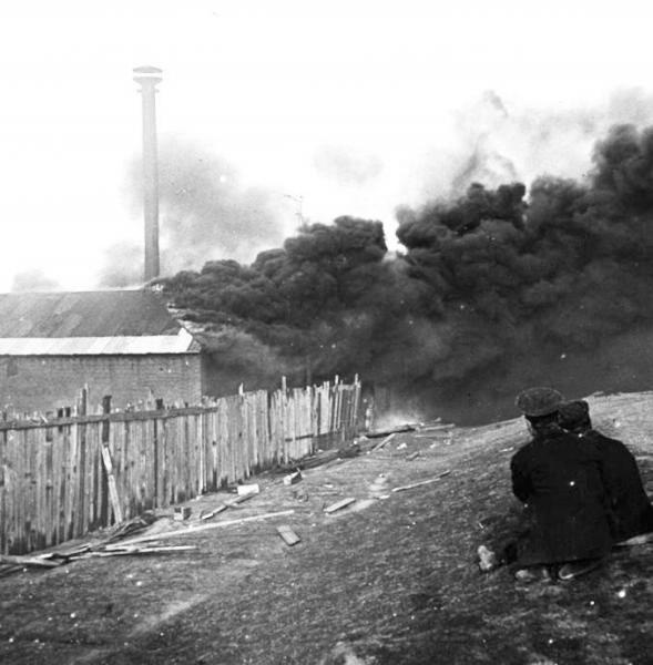 Пожар, 1910-е. Выставка «Зеваки» с этой фотографией.&nbsp;