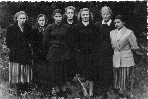Преподаватели сельской школы, 1950-е, Вологодская обл., Череповецкий р-н