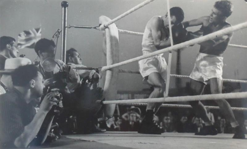 Из серии «Бокс», 1930-е. Выставка «Бокс!» с этой фотография.