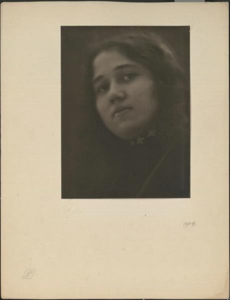 Портрет девушки, 1908 год