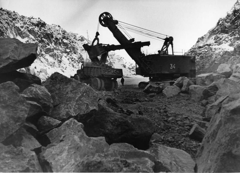 Работа в горах, 1965 год, г. Норильск