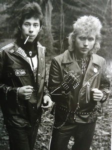 Без названия, 1985 год, г. Москва. Выставки&nbsp;«Рок-н-рольщики»,&nbsp;«Мы ждем перемен», «СССР в 1985 году»&nbsp;и видеолекция «Игорь Мухин. Эпоха перемен» с этой фотографией.