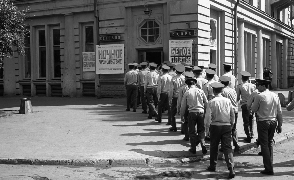 Дневной спецсеанс в кинотеатре «Пионер», 1982 год, г. Новокузнецк. Выставка «Пойдем в кино, Россия!» с этой фотографией.&nbsp;