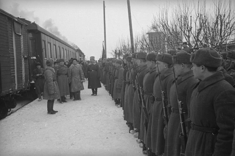 Северо-Западный фронт. Отправка эшелона, 1941 - 1943