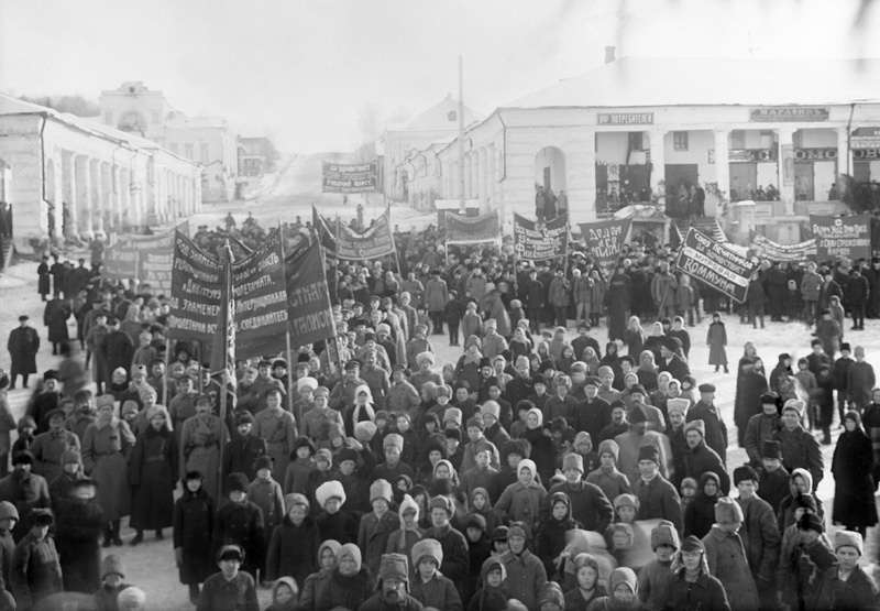 Митинг, 7 ноября 1927, г. Галич. Выставка «7 Ноября. Демонстрации, митинги, парады» с этой фотографией.&nbsp;