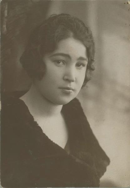 Портрет девушки, 1930-е