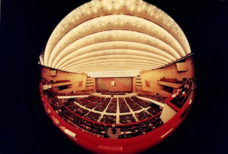 На Съезде КПСС, 1966 год, г. Москва. Фотография сделана с помощью объектива «рыбий глаз».Видео «Лев Бородулин» с этой фотографией.&nbsp;