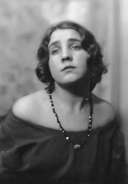 Женский портрет, 1920-е