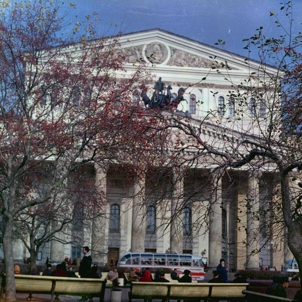 Фасад здания Государственного академического Большого театра, 1 декабря 1965 - 31 декабря 1969, г. Москва