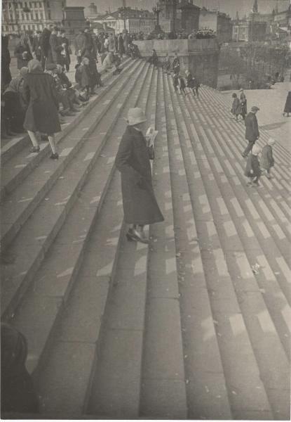 Лестница у храма Христа Спасителя, 1930 - 1931, г. Москва