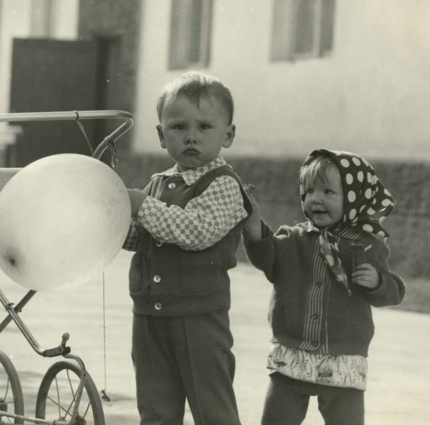 Дети, 1972 год, Таджикская ССР. Видео «Агния Барто» с этой фотографией.&nbsp;