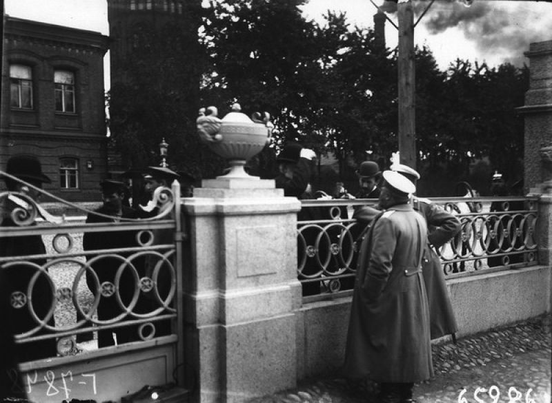 Полиция у Таврического дворца. Роспуск I-ой Государственной Думы, 9 июля 1906, г. Санкт-Петербург