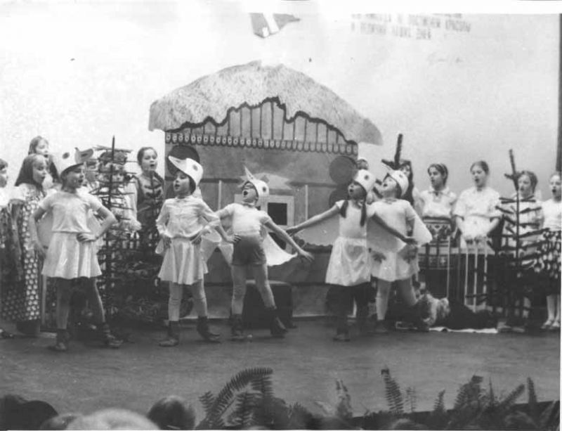 Детская опера в музыкальной школе № 1, март 1986, г. Череповец и Череповецкий район