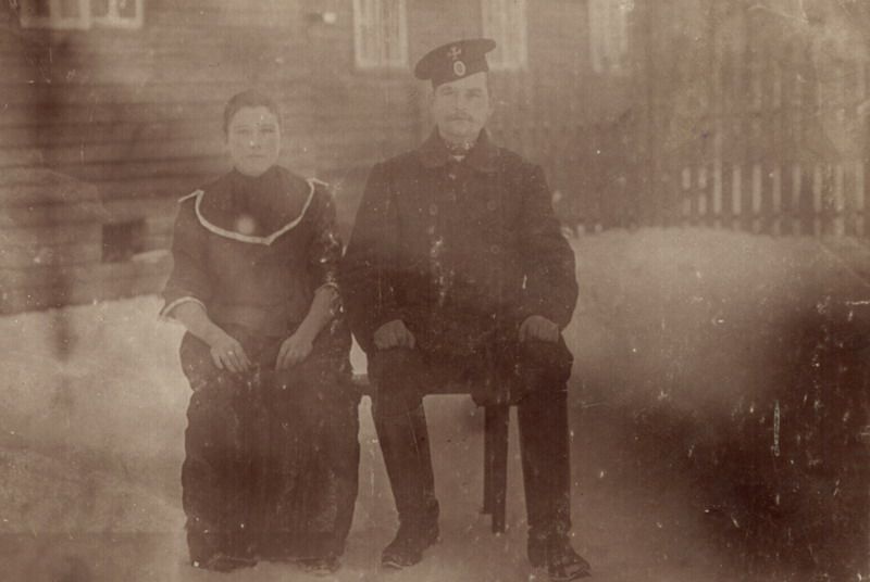 Деревня Антипино. Антипов с женой, 1914 год, г. Череповец и Череповецкий район