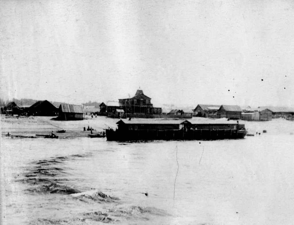 Заонежская сторона сенная губа. Российское влияние. Традиционное жилище сибиряков красноярский край. Чехов едет на сахалин. Дом купца кочнева в с частые.