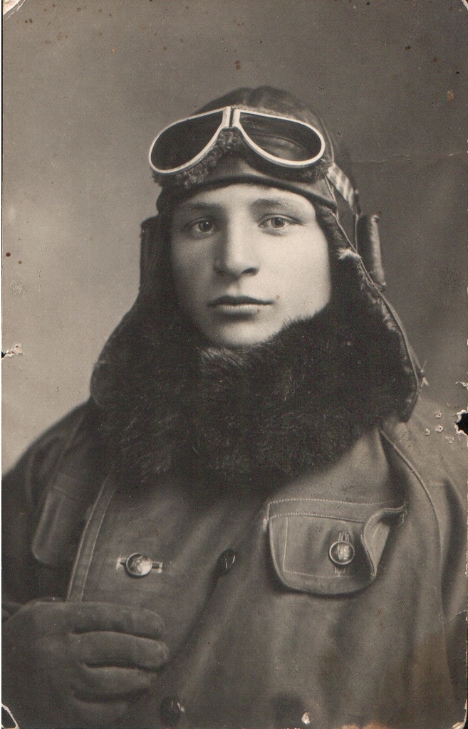 Павел Рычагов, 1935 - 1939, г. Москва. Летчик, Герой Советского Союза. Фотография из архива Марии Бушуевой.