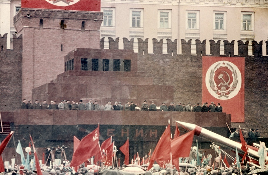 Москва 7 ноября. Парад 7 ноября 1985. Парад 7 ноября 1979 года в Москве. 7 Ноября 1962 г. Парад 7 ноября 1929.