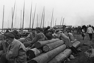 Из серии «Дальний Восток», 1931 год, Приморский край, г., Владивосток. Выставка «"С утра до ночи колокол звонит". Фотографии и дневники Михаила Пришвина» с этой фотографией.&nbsp;