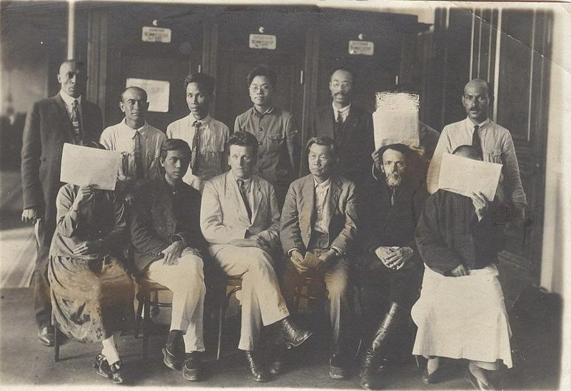 Группа делегатов с Востока в Москве, 1920-е, г. Москва