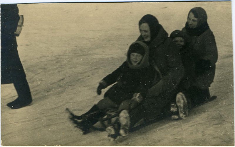 Декабрь 1923. Каток на черном озере старое фото 1900.