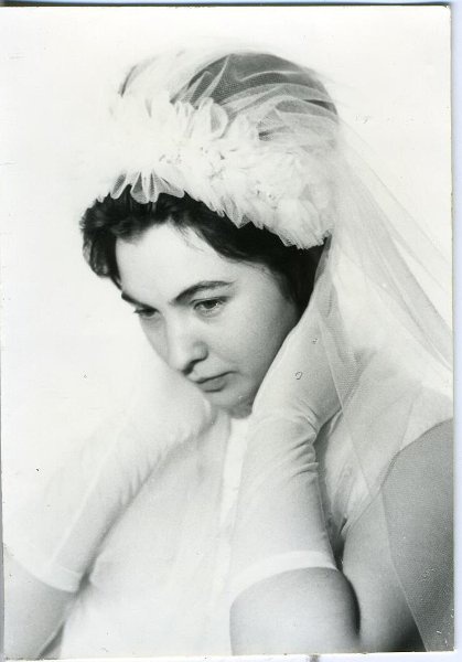Невеста, 1970 год. Выставка «10 лучших фотографий невест» с этим снимком.