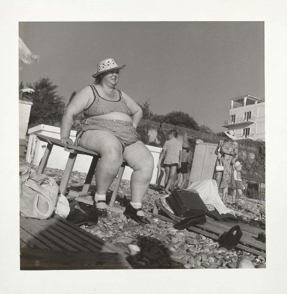 На курорте, 1950-е. Выставки:&nbsp;«10 лучших курортных фотографий»,&nbsp;«Купальный сезон»,&nbsp;«Истории про наши любимые фотографии» с этим снимком.