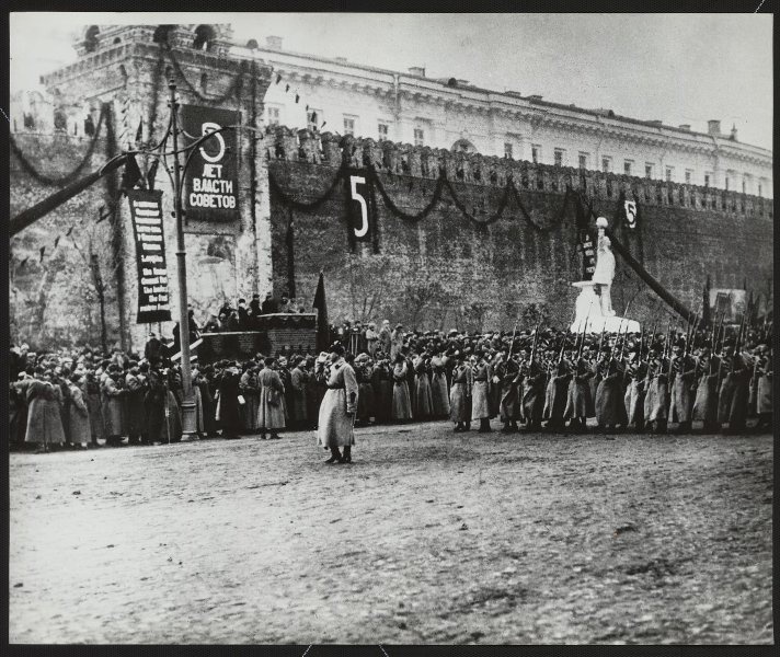 Парад частей Красной армии на Красной площади, 7 ноября 1922, г. Москва