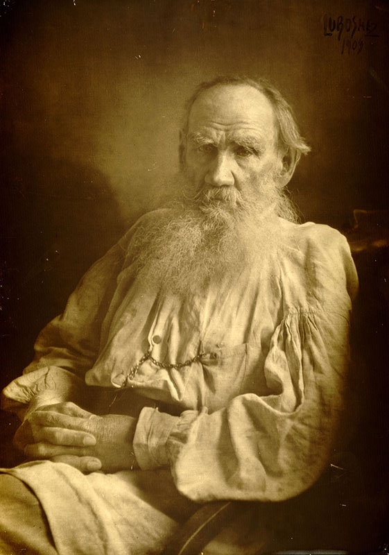 Портрет Льва Толстого, 1905 год, Тульская губ., Крапивенский у., дер. Ясная Поляна