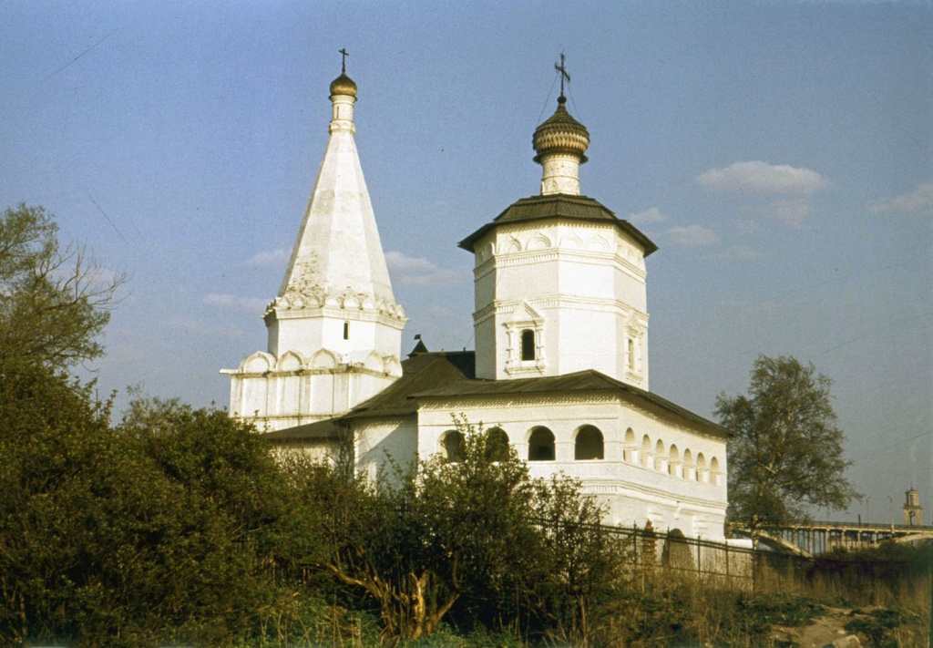 Оренбург храм введения Пресвятой Богородицы