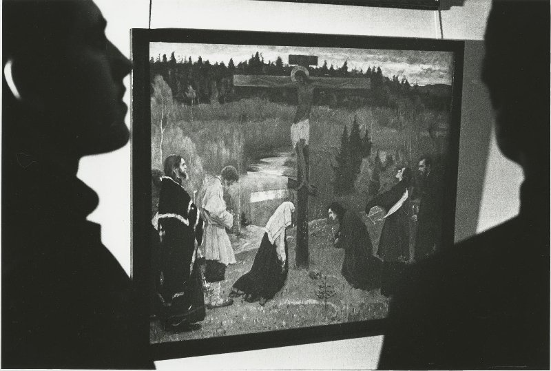 В музее московских духовных школ. Из серии «Церковь», 1984 год