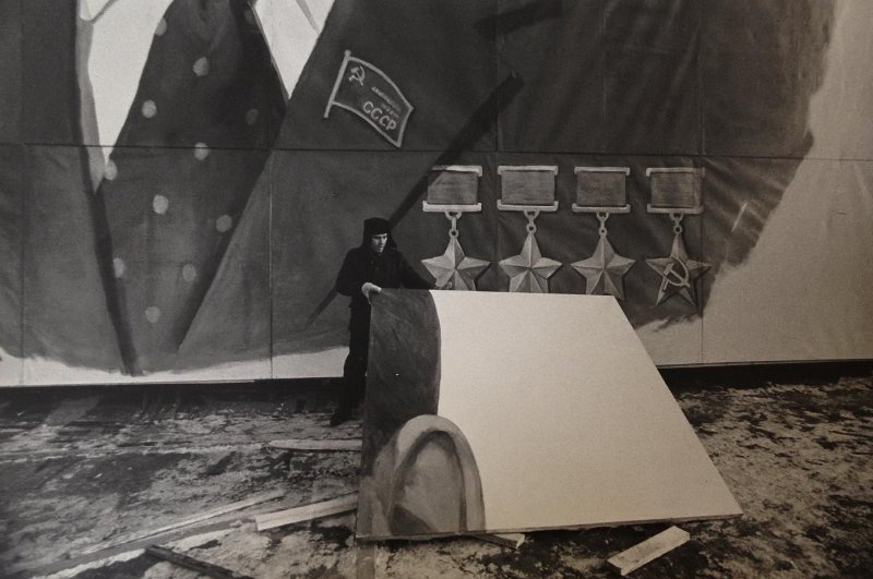 «Сверхувеличение», 1978 год, Ульяновская обл., г. Ульяновск. Выставка «Брежнев Blow-Up» с этой фотографией.