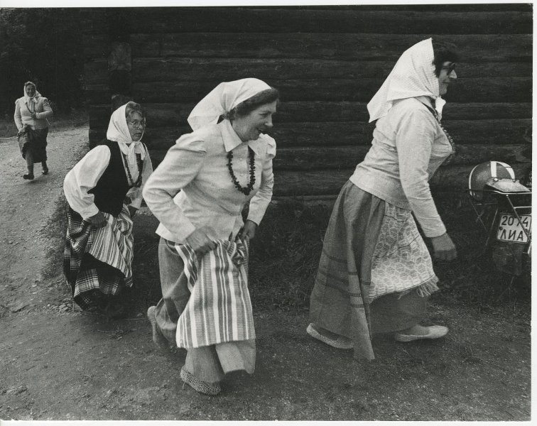 Из серии «Праздничное настроение», 1984 год