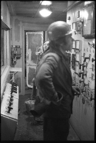 Окраска пультовой. Мартеновский цех Кузнецкого металлургического комбината, 2 апреля 1981, г. Новокузнецк