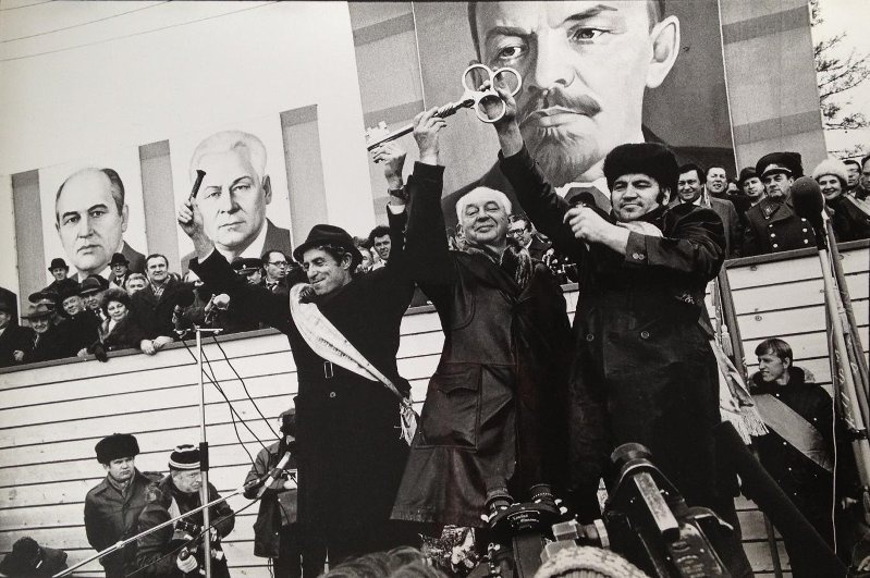 Ключ от БАМа, 29 сентября 1984 - 1 октября 1984, Бурятская АССР, г. Северобайкальск, станция Куанда. Видео&nbsp;«Стройка века» с этой фотографией.&nbsp;