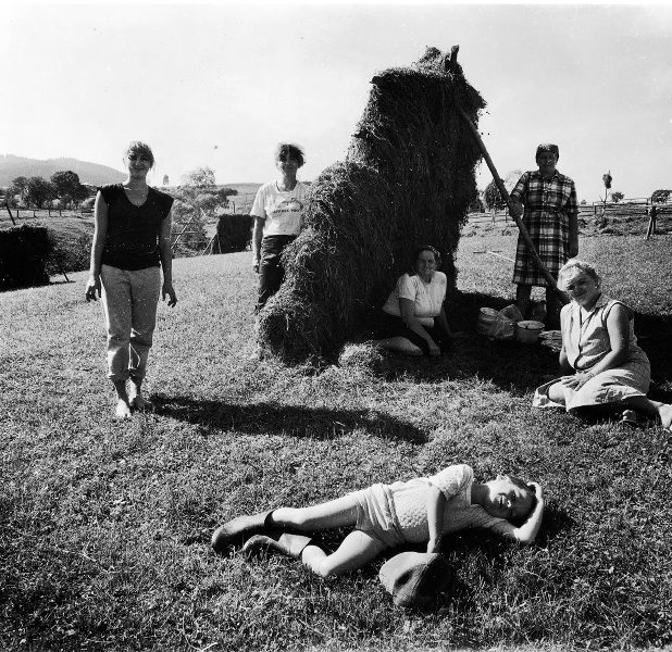 Есеня, 1994 год. Из серии «Российские регионы».