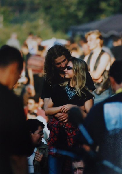 Без названия, 1995 - 1999, г. Москва. Фото № 3.Выставка «Обнимите меня немедленно!»&nbsp;и&nbsp;видео «Про любовь» с этой фотографией.