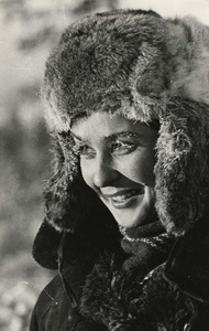 БАМ, 1975 год, Якутская АССР, г. Нерюнгри. Тамара Макарова – геолог из Нерюнгри.Выставка «Лучшие девушки Советского Союза» с этой фотографией.